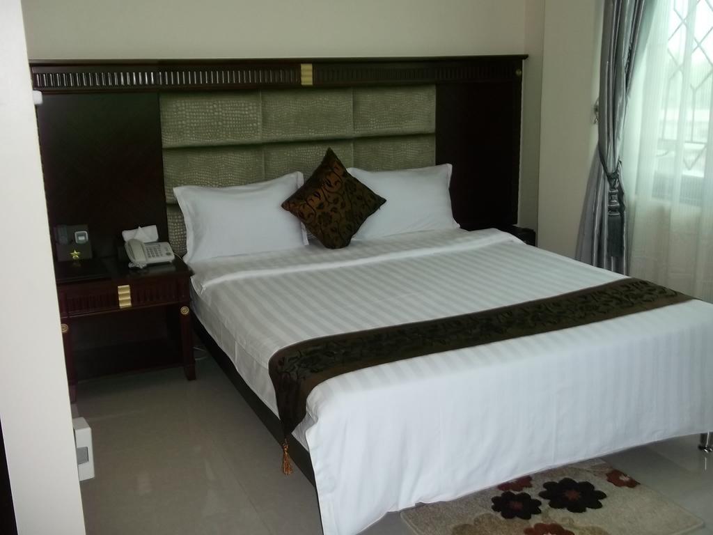 Star City Hotel Dar es Salaam Room photo