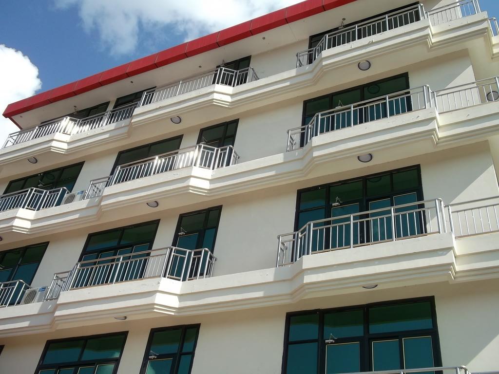 Star City Hotel Dar es Salaam Exterior photo