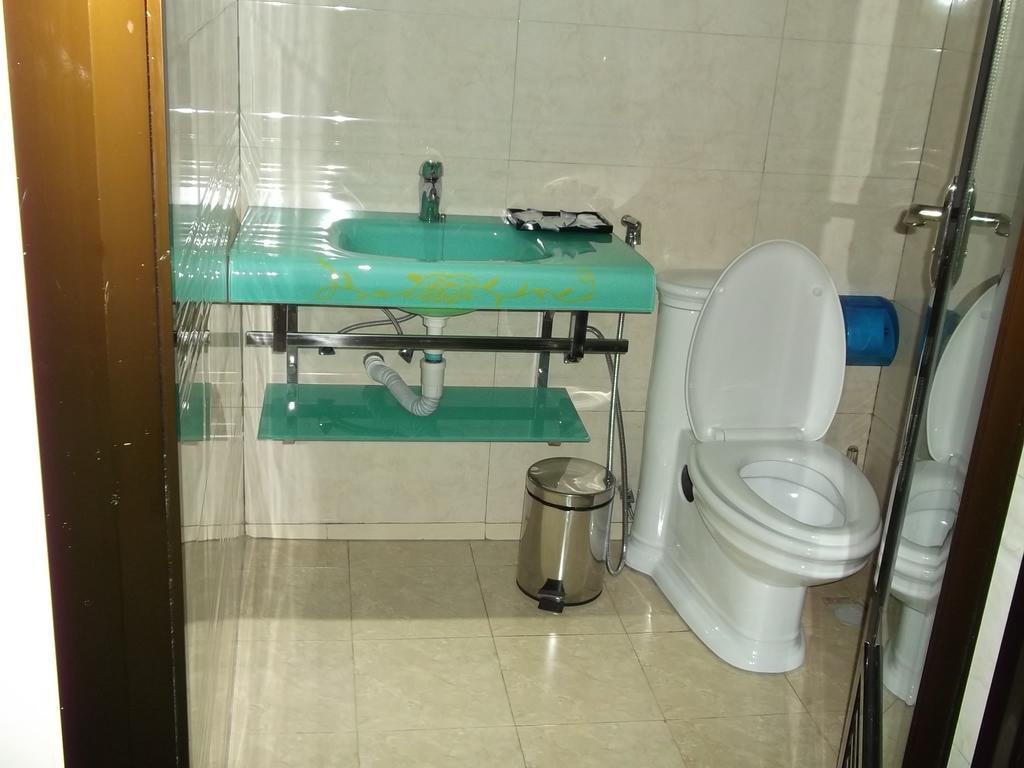 Star City Hotel Dar es Salaam Room photo